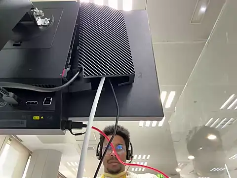 Albert Madrid online show from 7, 1, 2026