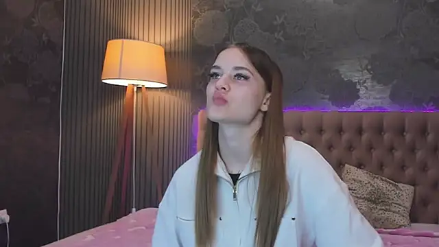 LuisaClover online show from 17, 11, 2025