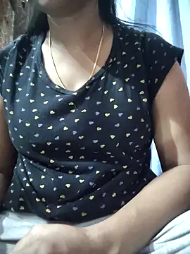 Ezabelljohn online show from 10, 4, 2026