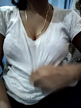 Ezabelljohn online show from 23, 4, 2026