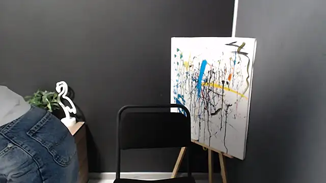 Snapshot of a_alessia chatting on 5, 11, 2025 a alessia online show from 5, 11, 2025