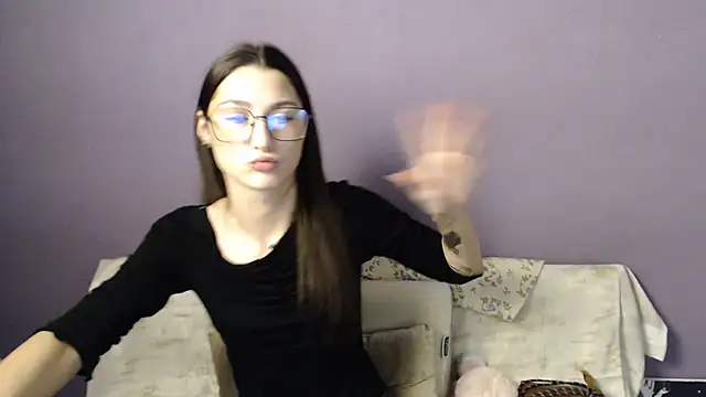 Snapshot of a_alessia chatting on 10, 11, 2025 a alessia online show from 10, 11, 2025