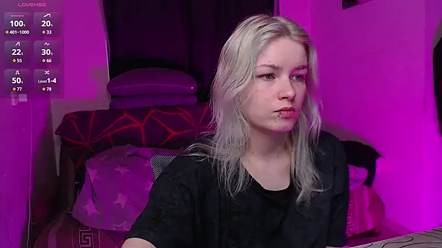 Snapshot of CherryNight6 chatting on 25, 6, 2026 CherryNight6 online show from 25, 6, 2026