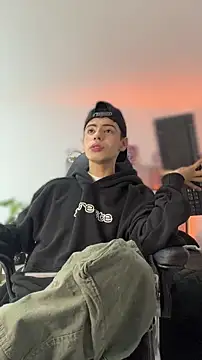 Sebastian Reed online show from 25, 2, 2026