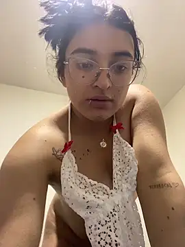 Snapshot of Sophiahilt0n_ chatting on 7, 11, 2025 Sophiahilt0n online show from 7, 11, 2025