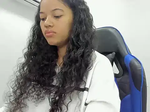 agata18  online show from 15, 1, 2026