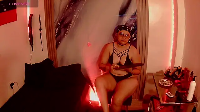 Destrukturada online show from 15, 7, 2026