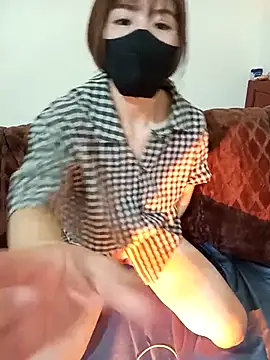 Cherry Le02 online show from 5, 12, 2025