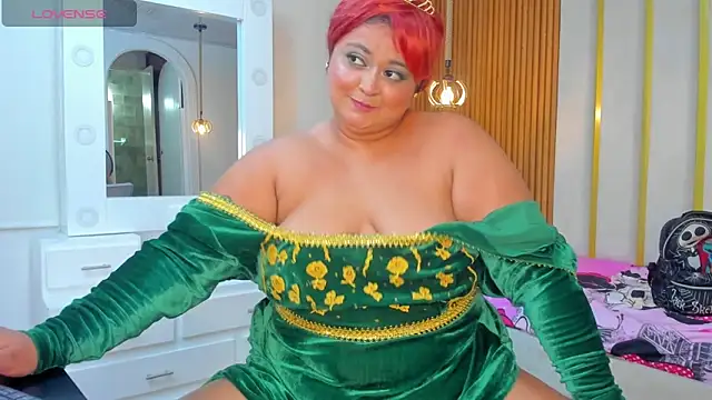 Hanna curvy  online show from 28, 10, 2025