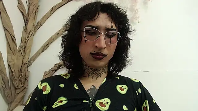 Snapshot of Sakura__Love_ chatting on 28, 10, 2025 Sakura  Love  online show from 28, 10, 2025