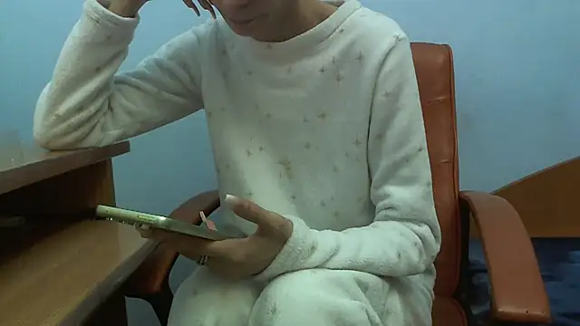 Snapshot of andreea713 chatting on 16, 2, 2026 andreea713 online show from 16, 2, 2026