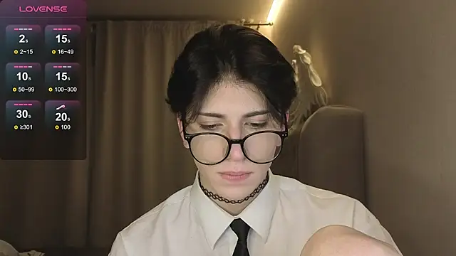 Oliver star boy  online show from 17, 1, 2026