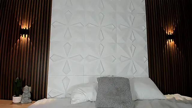 Snapshot of AmyColman_ chatting on 11, 6, 2026 AmyColman online show from 11, 6, 2026