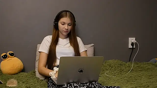 Softixq online show from 1, 12, 2025