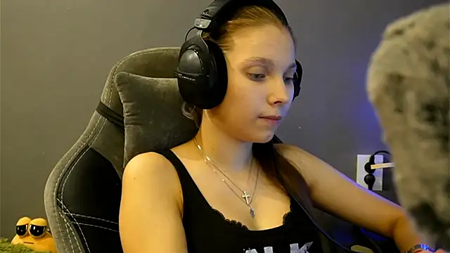 Softixq online show from 16, 12, 2025