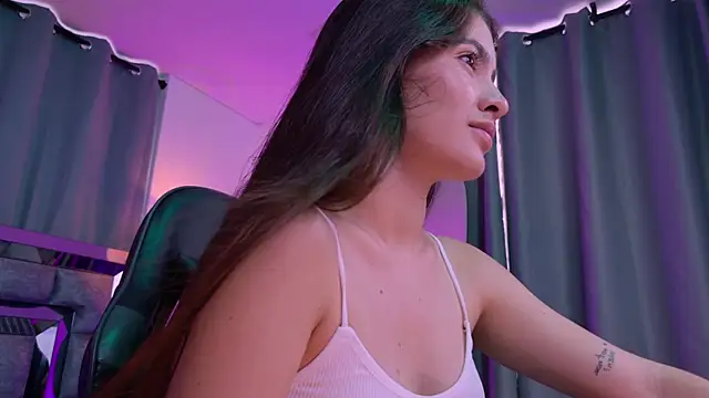 Bella Clark2 online show from 11, 4, 2026