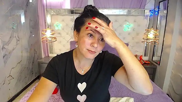 Melissa-roberts online show from 22, 12, 2025