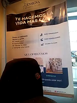 Snapshot of Valentina--1 chatting on 3, 2, 2026 Valentina--1 online show from 3, 2, 2026