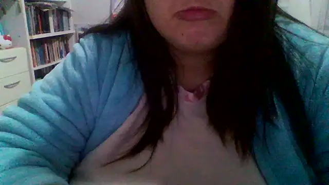 Snapshot of crazzyanne chatting on 20, 5, 2026 crazzyanne online show from 20, 5, 2026