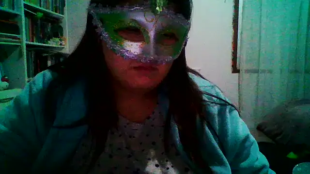 Snapshot of crazzyanne chatting on 23, 5, 2026 crazzyanne online show from 23, 5, 2026