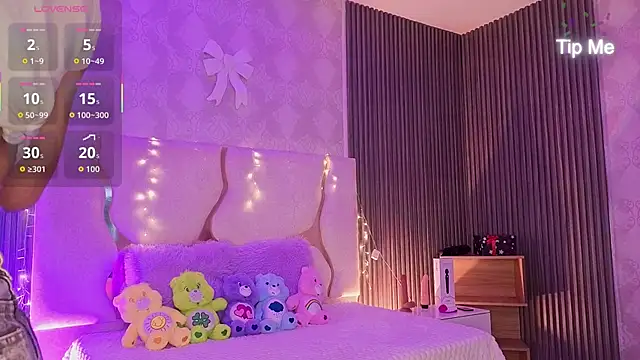 MAIILY TAY online show from 15, 1, 2026