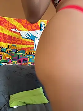 Snapshot of LillyFucksLeo chatting on 19, 11, 2025 LillyFucksLeo online show from 19, 11, 2025