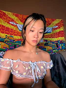 Snapshot of LillyFucksLeo chatting on 28, 11, 2025 LillyFucksLeo online show from 28, 11, 2025