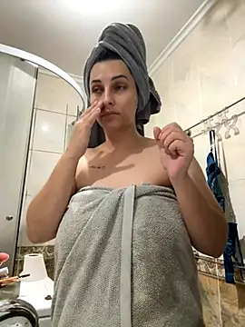 Snapshot of murr-kytty chatting on 24, 10, 2025 murr-kytty online show from 24, 10, 2025