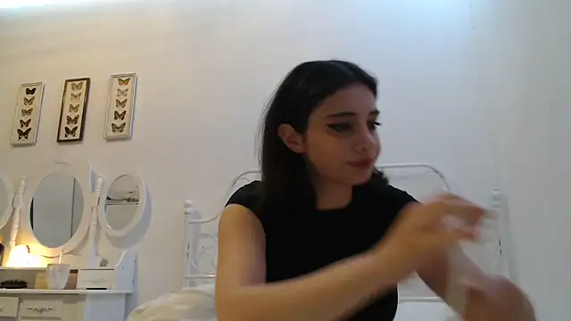 bellefleurrr online show from 12, 3, 2026