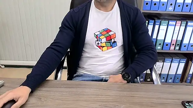 Evasionee online show from 15, 4, 2026