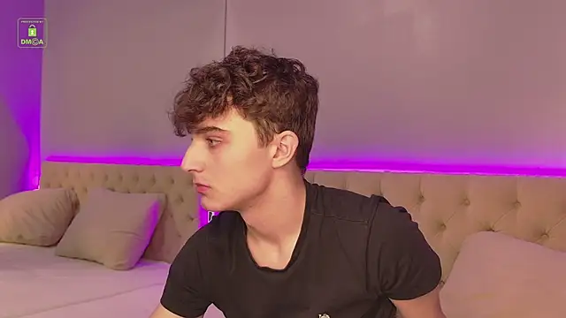 Richard steele hot online show from 2, 11, 2025