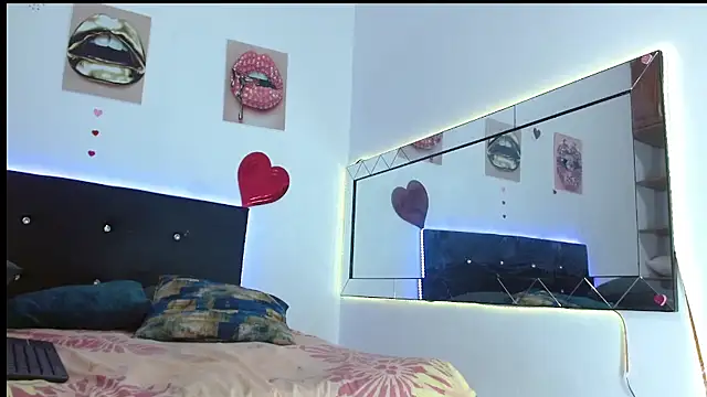 antonella pink2 online show from 15, 1, 2026