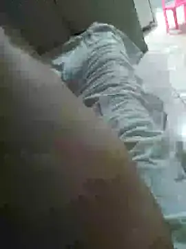 Snapshot of lovecarolyne chatting on 28, 10, 2025 lovecarolyne online show from 28, 10, 2025