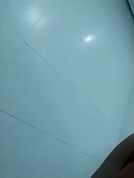 Snapshot of lovecarolyne chatting on 4, 11, 2025 lovecarolyne online show from 4, 11, 2025