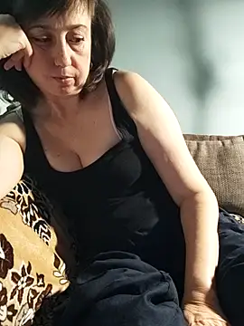 MaryKiki5619 online show from 27, 11, 2025