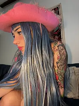 NinaHex online show from 14, 11, 2025