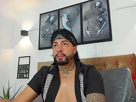 christopher palmerjs online show from 18, 11, 2025