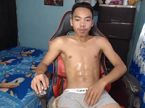 Snapshot of slimraz02 chatting on 1, 2, 2026 slimraz02 online show from 1, 2, 2026