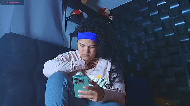 Kesha rosse  online show from 9, 1, 2026