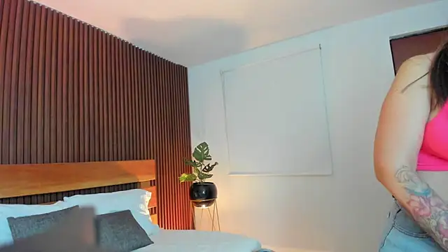 anastasia cortez  online show from 3, 12, 2025