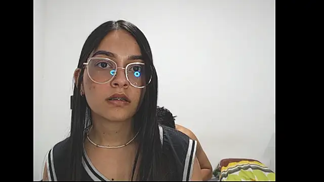 ALICE JULIETA online show from 4, 11, 2025