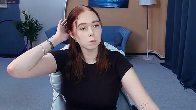 Snapshot of AddieOsler chatting on 15, 6, 2026 AddieOsler online show from 15, 6, 2026