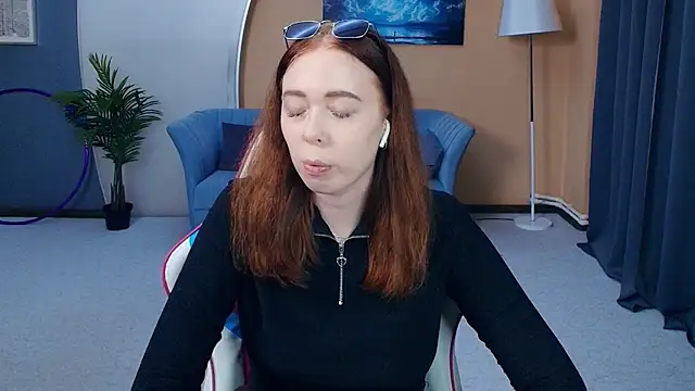 Snapshot of AddieOsler chatting on 22, 6, 2026 AddieOsler online show from 22, 6, 2026