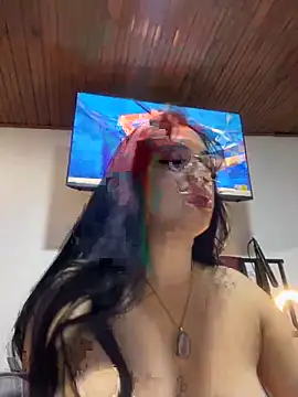 Im Saraaaa online show from 30, 10, 2025