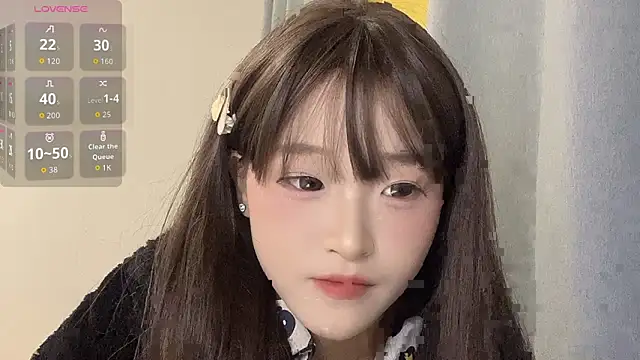 Xiaoqing61 online show from 10, 11, 2025