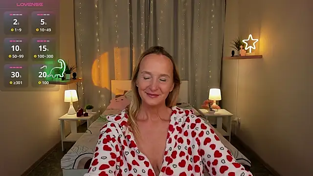 ScarlettPalmer online show from 4, 11, 2025