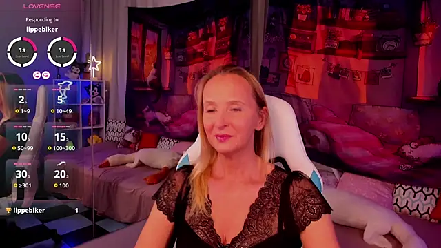 ScarlettPalmer online show from 5, 11, 2025