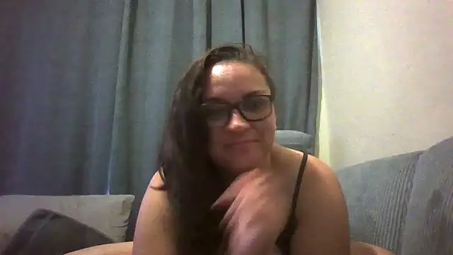 Snapshot of lilMissMarli chatting on 31, 3, 2026 lilMissMarli online show from 31, 3, 2026