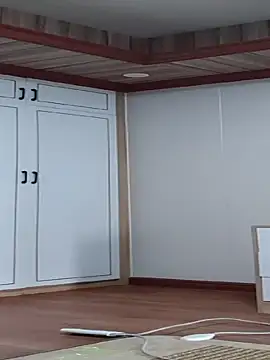 Snapshot of Qt889999 chatting on 17, 11, 2025 Qt889999 online show from 17, 11, 2025