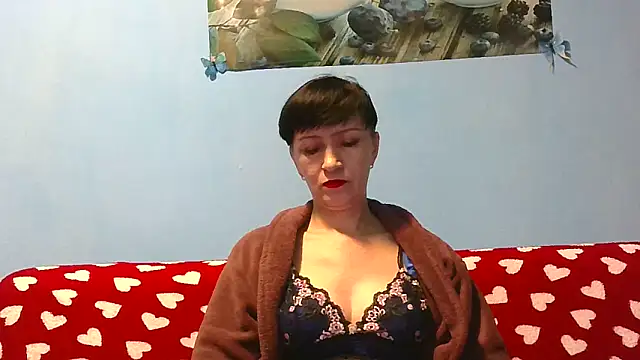 IffetLove42 online show from 12, 4, 2026